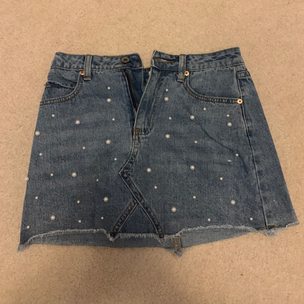 Jean Skirt With Fake Pearls